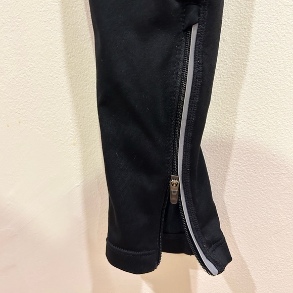 Women’s Nike DriFit Running Leggings size Small - Picture 5 of 5